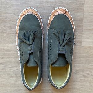Stylish Olive Green Shoes